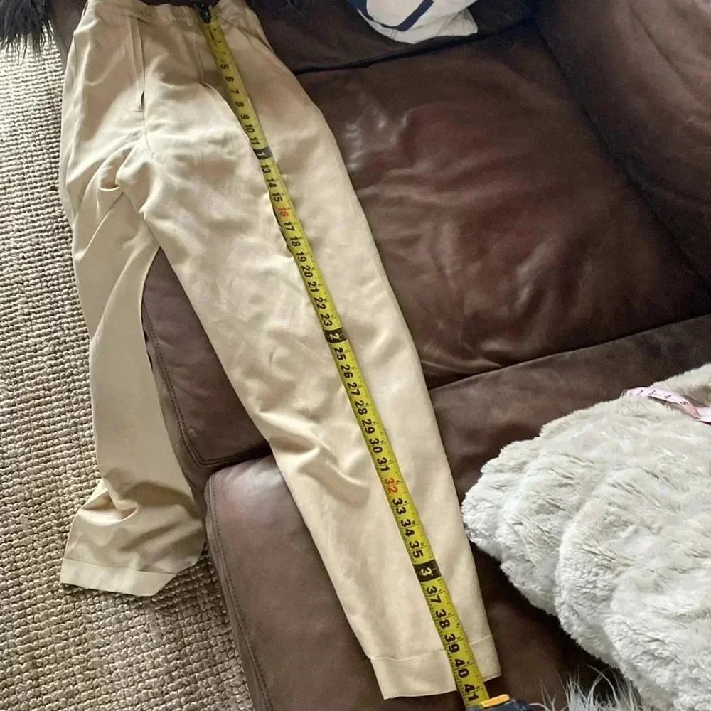 Vintage Ralph Lauren Pleated Pants, size 6, but will fit a size 2 - Picture 7 of 11